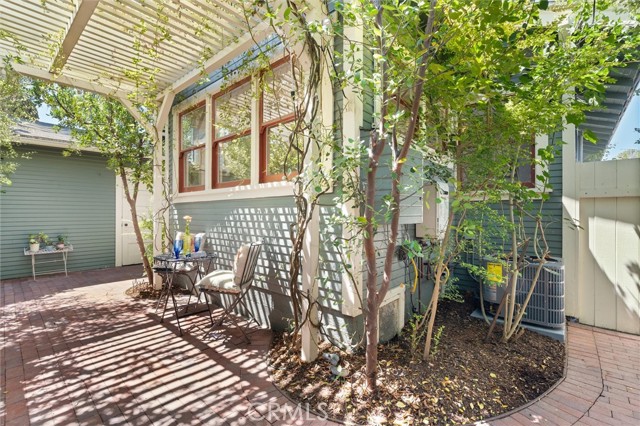 Detail Gallery Image 23 of 37 For 318 Saint Joseph Ave, Long Beach,  CA 90814 - 2 Beds | 1 Baths