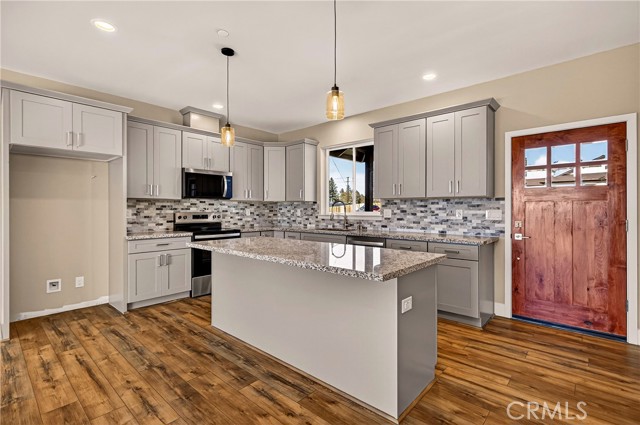 Detail Gallery Image 12 of 45 For 746 Spring, Paradise,  CA 95969 - 2 Beds | 2 Baths