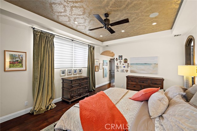 159 Angelo Walk, Long Beach CA: https://media.crmls.org/medias/fa4863d4-77c8-470a-aeb2-43739ff00783.jpg