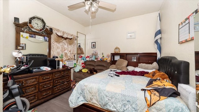 2432 Daly Street, Los Angeles CA: https://media.crmls.org/medias/fa495a52-697e-4f5f-9504-22a25c696602.jpg
