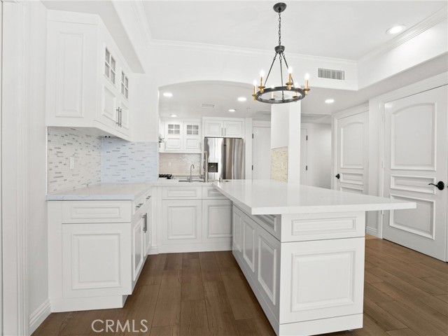 1598 Long Beach Unit: 214