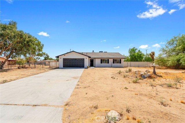 Detail Gallery Image 2 of 24 For 6623 Hanford Ave, Yucca Valley,  CA 92284 - 3 Beds | 2 Baths