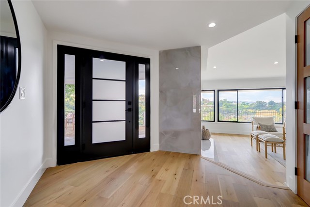 Foyer, Sunken Formal Living Room