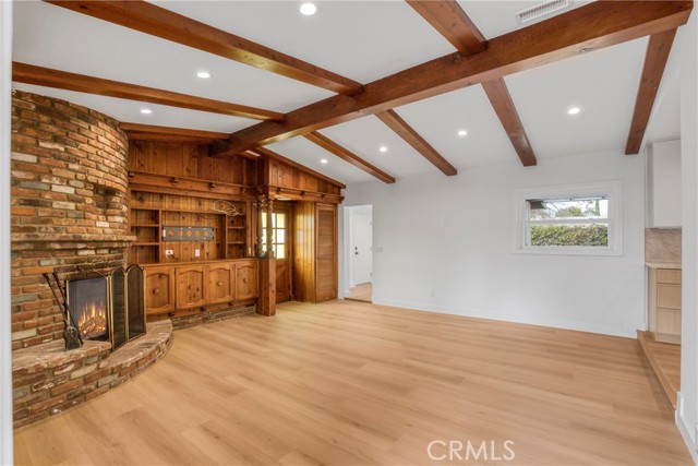 Detail Gallery Image 13 of 31 For 8666 Keokuk, Winnetka,  CA 91306 - 4 Beds | 2 Baths