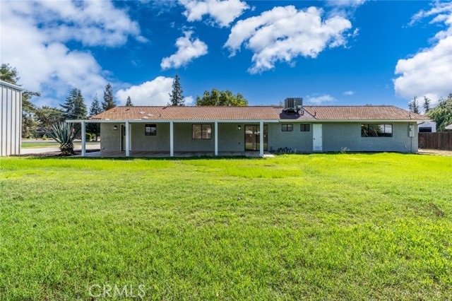 36473 Sparta, Madera CA: https://media.crmls.org/medias/fa4b55ba-2c58-4eb3-a69a-253d03bab5c8.jpg