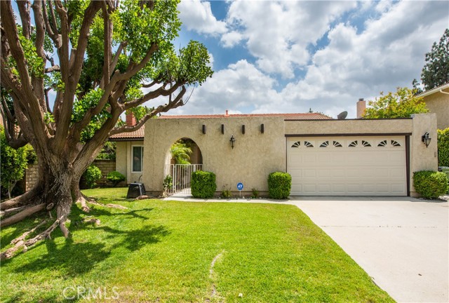 Detail Gallery Image 1 of 30 For 21330 San Jose St, Chatsworth,  CA 91311 - 4 Beds | 2 Baths