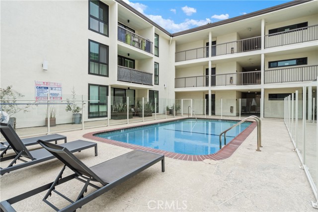 Detail Gallery Image 25 of 33 For 911 N Kings Rd #319,  West Hollywood,  CA 90069 - 1 Beds | 1 Baths