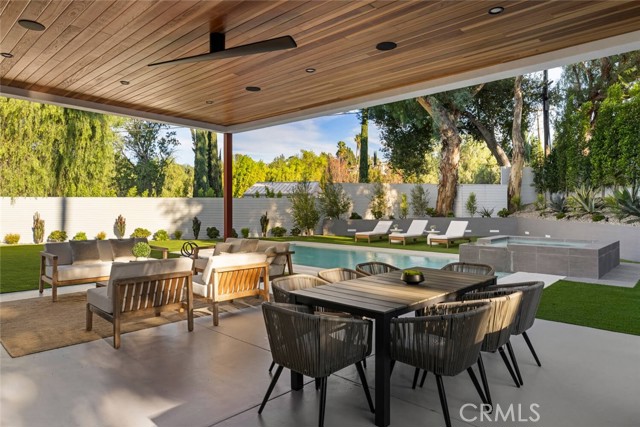 Detail Gallery Image 43 of 51 For 22020 Alizondo, Woodland Hills,  CA 91364 - 3 Beds | 3 Baths