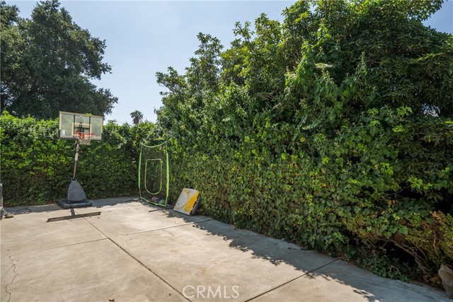 304 S Minnesota Avenue, Glendora CA: https://media.crmls.org/medias/fa4cce81-e88c-4f3d-a5e8-7c42ee313710.jpg