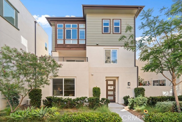 536 Cultivate, Irvine CA: https://media.crmls.org/medias/fa4cd8f6-2ba4-448d-92b4-1890e4cc7662.jpg