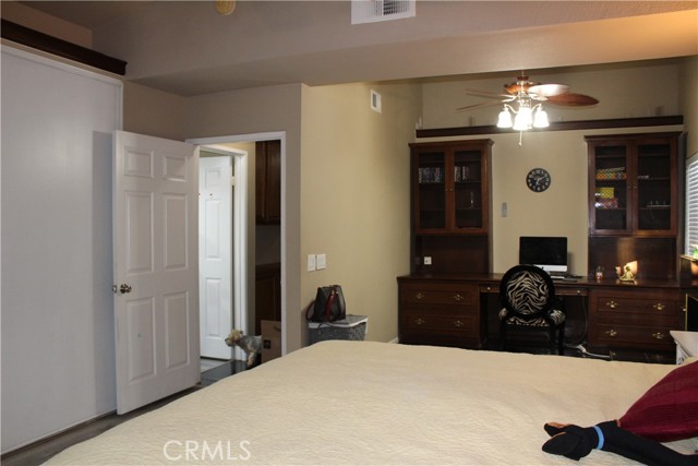 Detail Gallery Image 32 of 44 For 39335 Rockcliff Ct, Palmdale,  CA 93551 - 3 Beds | 2 Baths