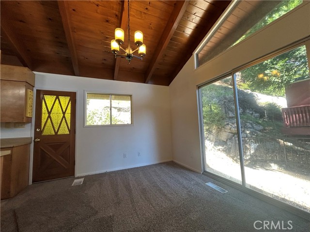 22348 Glenwood, Crestline CA: https://media.crmls.org/medias/fa4eb482-eade-48ae-89ba-a50f3c403646.jpg