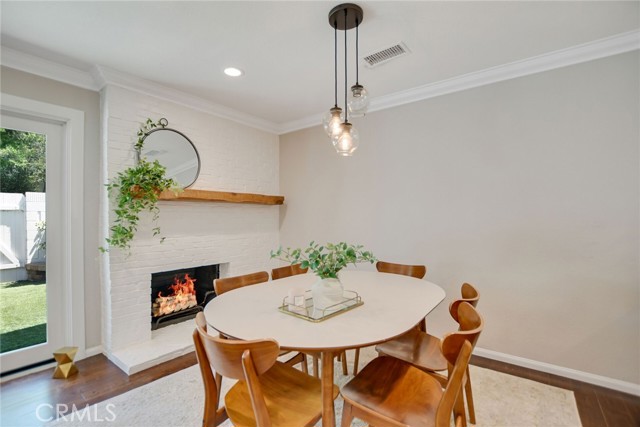 Detail Gallery Image 14 of 43 For 2486 Napoli Way, Costa Mesa,  CA 92627 - 3 Beds | 2 Baths