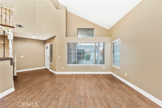 Detail Gallery Image 13 of 51 For 45345 Pickford Ave, Lancaster,  CA 93534 - 5 Beds | 3 Baths