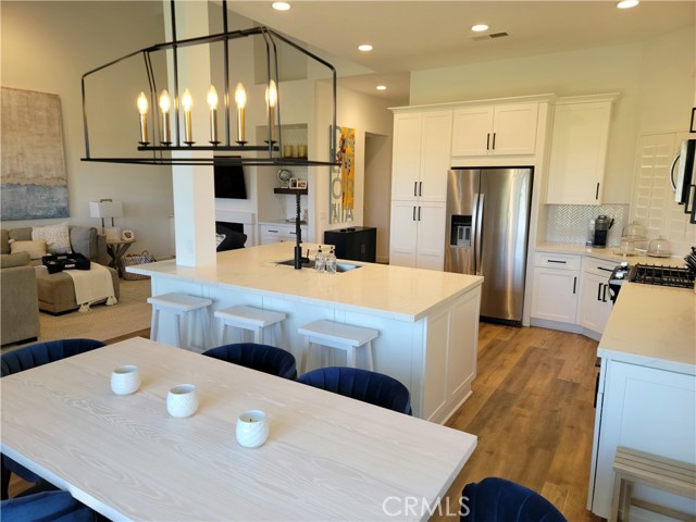 Image 1 for 76437 Violet CIR