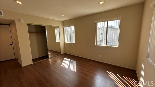 Detail Gallery Image 5 of 15 For 602 W California Ave, Glendale,  CA 91203 - 2 Beds | 2 Baths