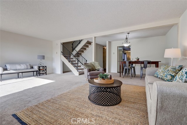 17 Seaview Drive, Rolling Hills Estates, California 90274, 3 Bedrooms Bedrooms, ,3 BathroomsBathrooms,Residential,Sold,Seaview,PV22055833