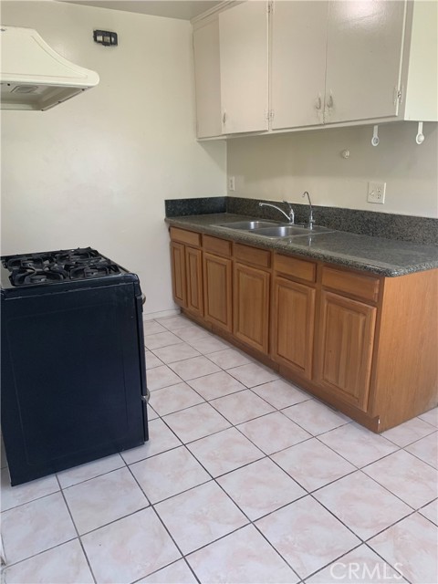Detail Gallery Image 6 of 11 For 116 Fano St #B,  Arcadia,  CA 91006 - 2 Beds | 1 Baths