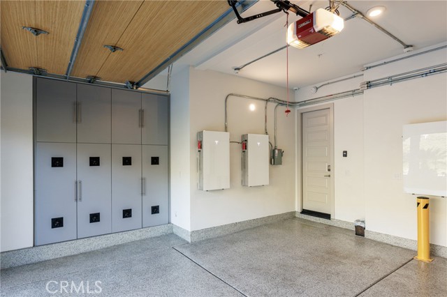 Detail Gallery Image 40 of 71 For 170 Leafy Pass, Irvine,  CA 92602 - 5 Beds | 5/1 Baths