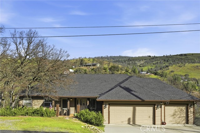 Detail Gallery Image 2 of 46 For 19438 Donkey Hill, Hidden Valley Lake,  CA 95467 - 4 Beds | 3/1 Baths