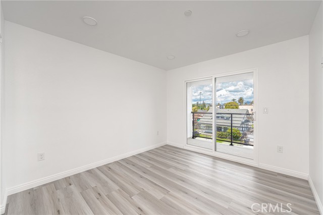 Detail Gallery Image 39 of 72 For 3653 Halldale Ave, Los Angeles,  CA 90018 - – Beds | – Baths