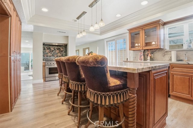 Detail Gallery Image 8 of 57 For 100 Electric Avenue, Seal Beach,  CA 90740 - 4 Beds | 3 Baths