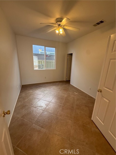 Detail Gallery Image 5 of 15 For 40493 Chantemar, Temecula,  CA 92591 - 5 Beds | 3 Baths