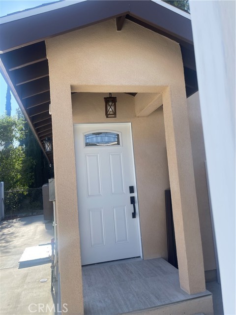Detail Gallery Image 12 of 18 For 18706 Brasilia Dr, Porter Ranch,  CA 91326 - 2 Beds | 1 Baths