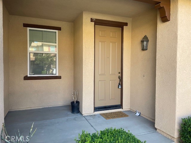 Detail Gallery Image 2 of 23 For 3377 Wind Chime Ln, Perris,  CA 92571 - 3 Beds | 2/1 Baths