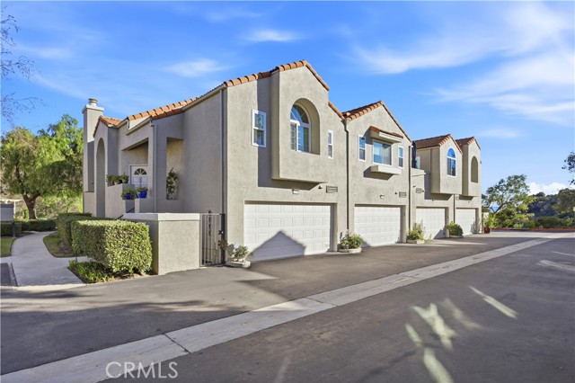 Detail Gallery Image 48 of 55 For 22350 Heritage Pass, Chatsworth,  CA 91311 - 2 Beds | 2/1 Baths