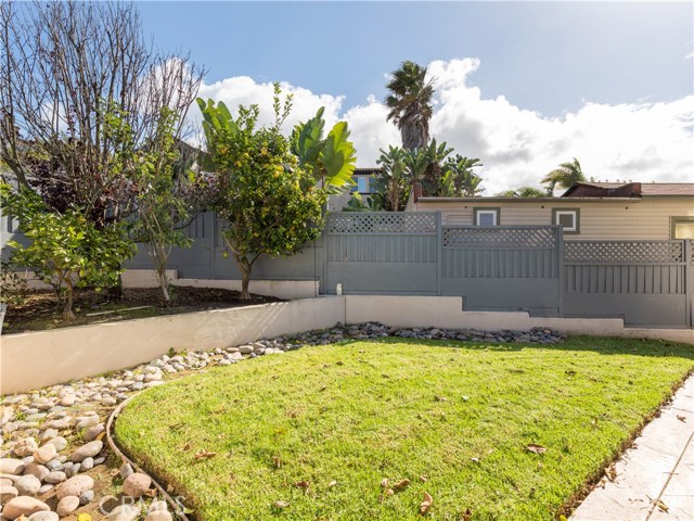 534 Francisca Avenue, Redondo Beach, California 90277, 5 Bedrooms Bedrooms, ,3 BathroomsBathrooms,Residential,Sold,Francisca,SB20239752