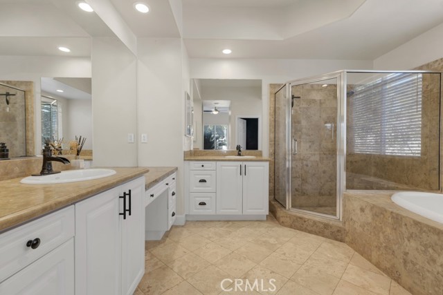 Detail Gallery Image 12 of 27 For 5853 Spirit Lake Ct, Simi Valley,  CA 93063 - 4 Beds | 3/1 Baths