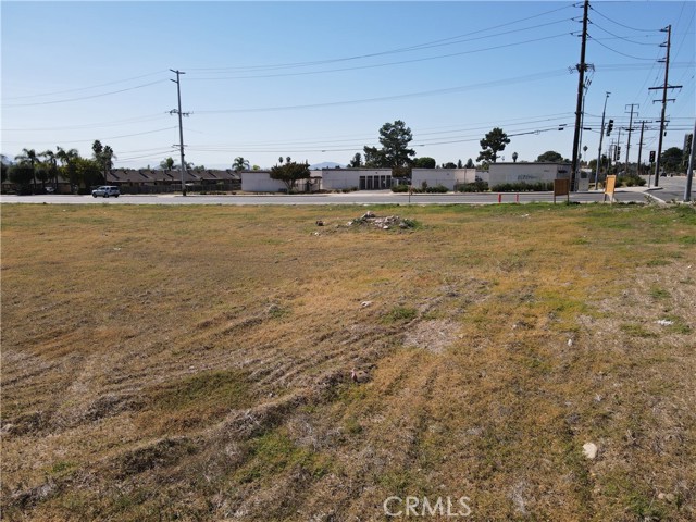 6909 Victoria Avenue, Highland, California 92346, ,Commercial Lease,For Rent,6909 Victoria Avenue,CRIV23197613