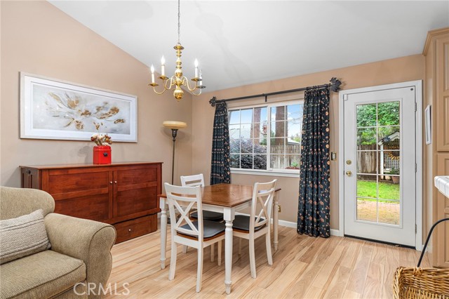 Detail Gallery Image 17 of 48 For 14 Knotts Glen Ct, Chico,  CA 95926 - 3 Beds | 2 Baths