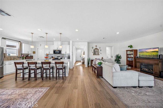 Detail Gallery Image 14 of 63 For 36316 Beacon Light Way, Wildomar,  CA 92595 - 4 Beds | 3 Baths