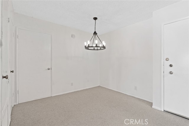 Detail Gallery Image 7 of 15 For 5460 White Oak Avenue #E203,  Encino,  CA 91316 - 1 Beds | 1 Baths