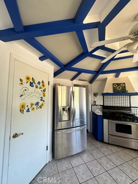 40570 Griffin Drive, Oakhurst CA: https://media.crmls.org/medias/fa55873d-6674-477f-8060-75b19824983d.jpg