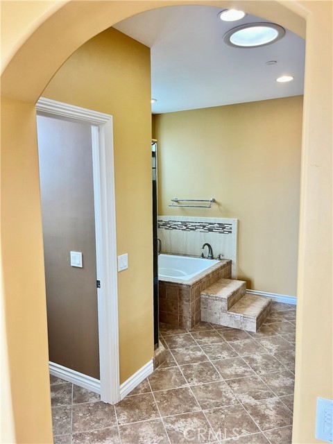 Detail Gallery Image 9 of 19 For 244 Avenida Granada #B,  San Clemente,  CA 92672 - 3 Beds | 2/1 Baths