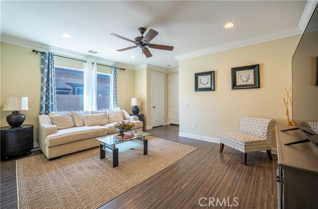 Detail Gallery Image 18 of 35 For 13985 Riverglen, Corona,  CA 92880 - 5 Beds | 3/1 Baths