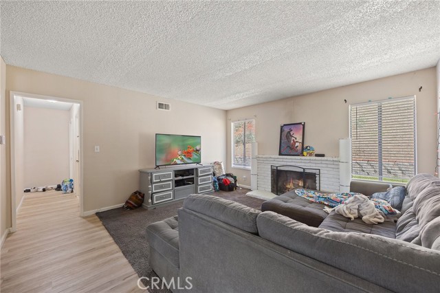 Detail Gallery Image 11 of 30 For 1631 Beechwood Ave, Fullerton,  CA 92835 - 4 Beds | 2 Baths