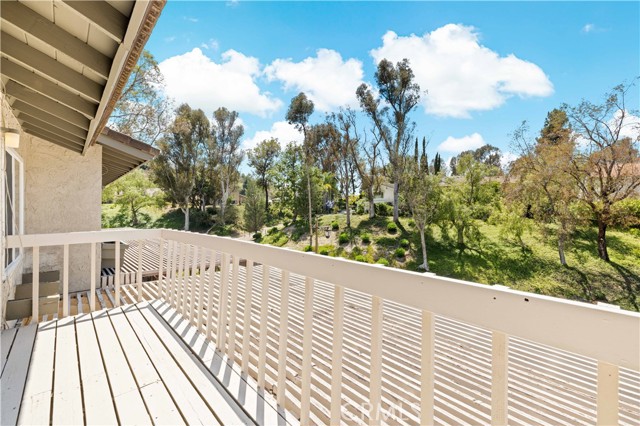 6511 E Circulo Dali, Anaheim Hills CA: https://media.crmls.org/medias/fa5823ab-a346-447d-ac66-2842add4b463.jpg