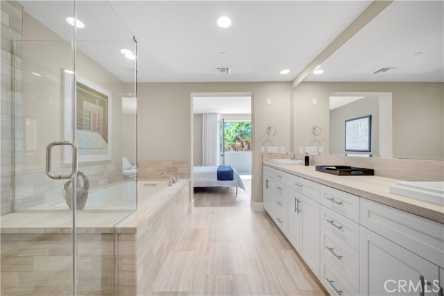 Detail Gallery Image 12 of 35 For 23500 Park Sorrento #D21,  Calabasas,  CA 91302 - 2 Beds | 3 Baths