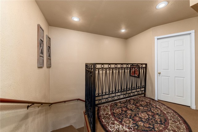 Detail Gallery Image 17 of 22 For 745 Sunset Ln, Sugarloaf,  CA 92386 - 4 Beds | 2 Baths