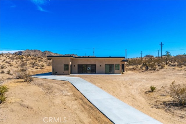 Detail Gallery Image 2 of 58 For 4273 Inez Ave, Yucca Valley,  CA 92284 - 3 Beds | 2 Baths