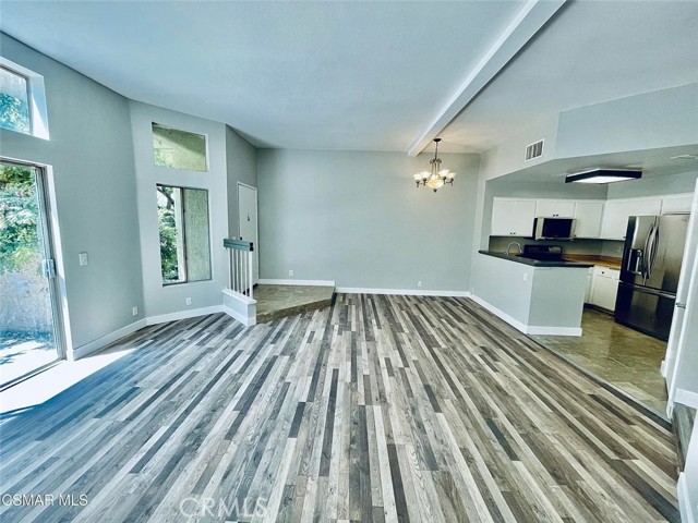 Detail Gallery Image 10 of 24 For 1730 Sinaloa Rd #308,  Simi Valley,  CA 93065 - 2 Beds | 1/1 Baths