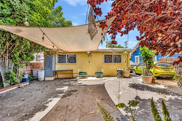 2660 Newell Street, County - Los Angeles CA: https://media.crmls.org/medias/fa5a0bdd-47d3-4065-a025-6c519354bd2d.jpg