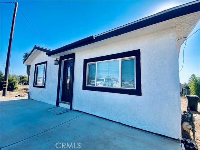 Detail Gallery Image 1 of 40 For 33534 Washington Dr, Yucaipa,  CA 92399 - 4 Beds | 2 Baths