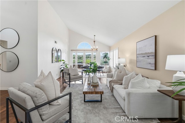 Detail Gallery Image 11 of 71 For 16 Baristo, Irvine,  CA 92612 - 3 Beds | 2/1 Baths