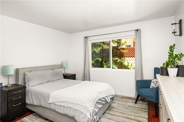 6600 Warner Avenue, Huntington Beach CA: https://media.crmls.org/medias/fa5c478c-c0f8-4363-9776-6d884e9bf9eb.jpg