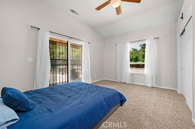 13715 E Nebraska Avenue, Kingsburg CA: https://media.crmls.org/medias/fa5c4ee7-568b-4bf8-87be-7165f9c2f8c7.jpg